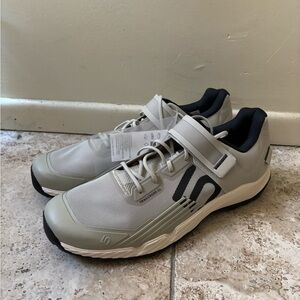 adidas  FIVE TEN TRAILCROSS 'PUTTY GREY CARBON' Size 13 ID5006